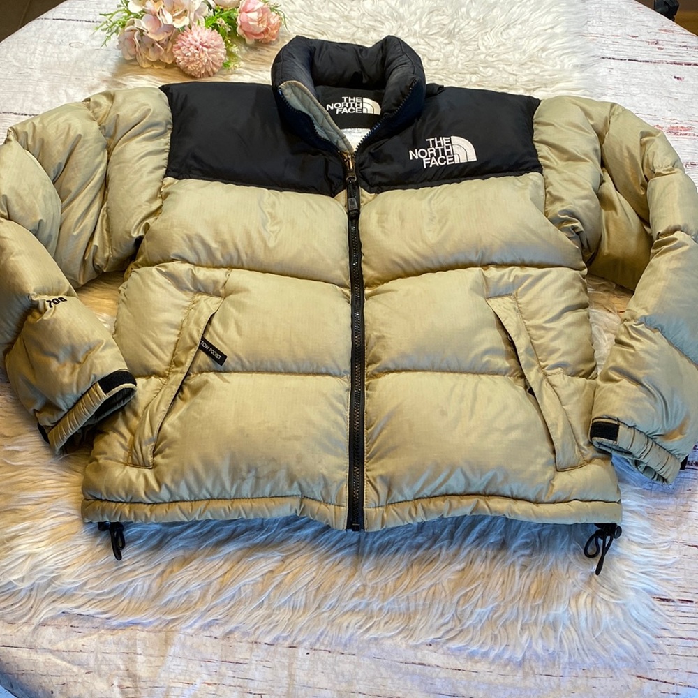 The North Face 1996 Retro Nuptse Jacket sz S